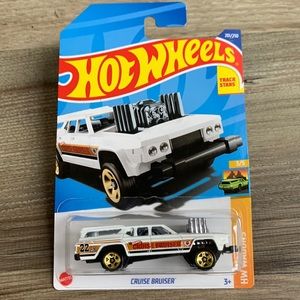 Hot Wheels Car Station Wagon Cruise Bruiser Gasser Hotwheels Stationwagon 2022🆕